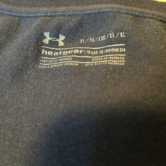 Under Armour soft cotton tee size XL - Picture 2 of 4